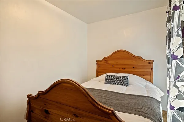 $270,000 | 33459 Wild Cherry Drive, Green Valley Lake, CA 92341