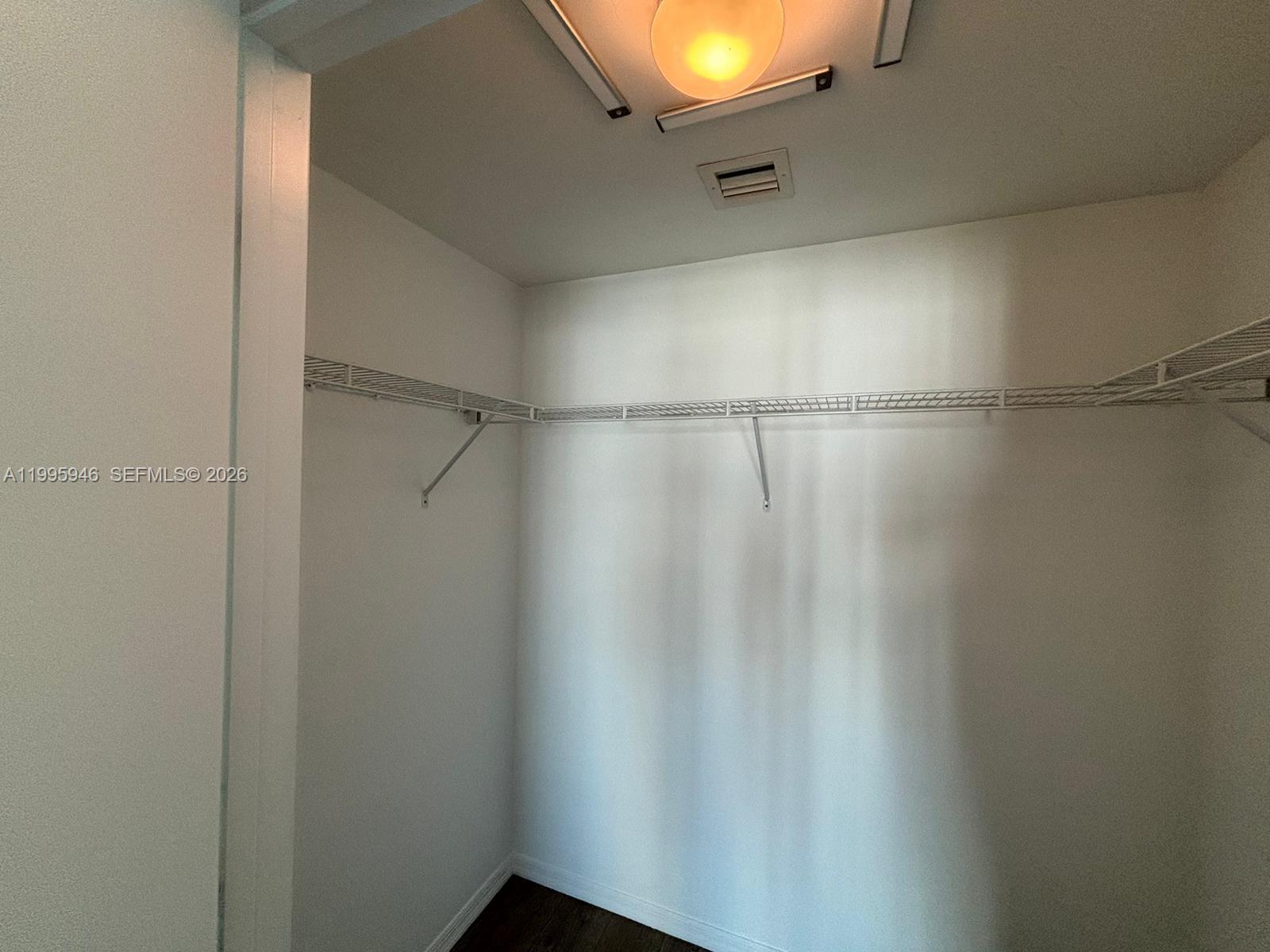 55 Southeast 6th Street, Unit 2005 Miami, FL 33131 - Photo 14 of 40 a view of a room
