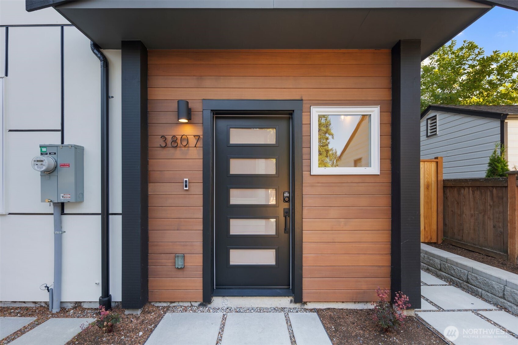 3807 Northeast 89th Street Seattle, WA 98115 - Photo 3 of 32 a view of front door
