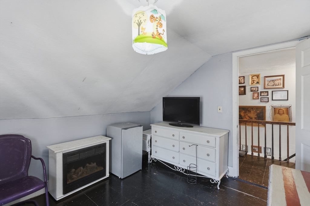 52 Summer Street Barre, MA 01005 - Photo 19 of 32