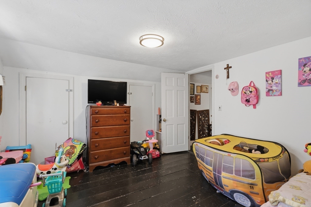 52 Summer Street Barre, MA 01005 - Photo 20 of 32