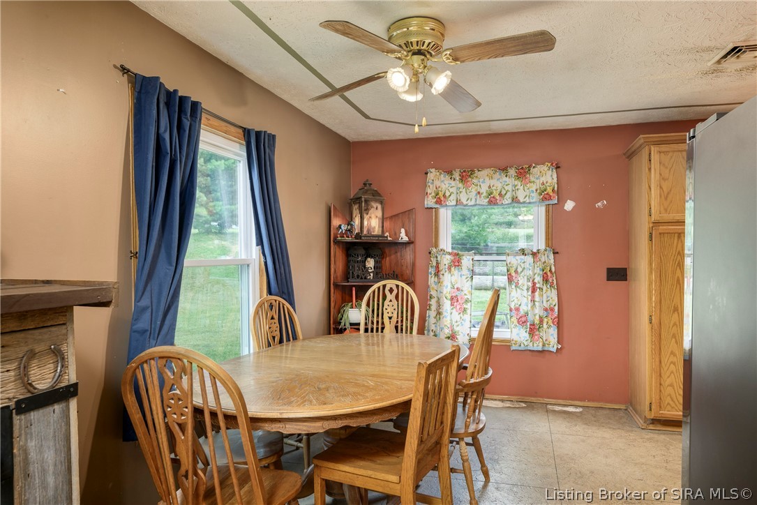 8014 Ridge Way Georgetown, IN 47122 - Photo 9 of 51