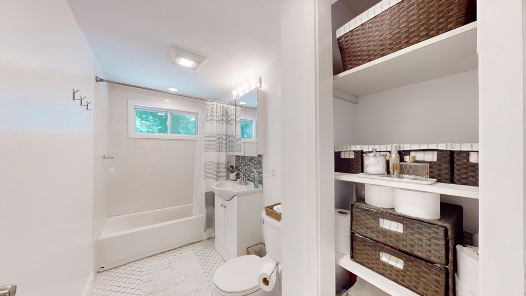 21 Sunset Road Wayland, MA 01778 - Photo 14 of 23 Gallery Image 14