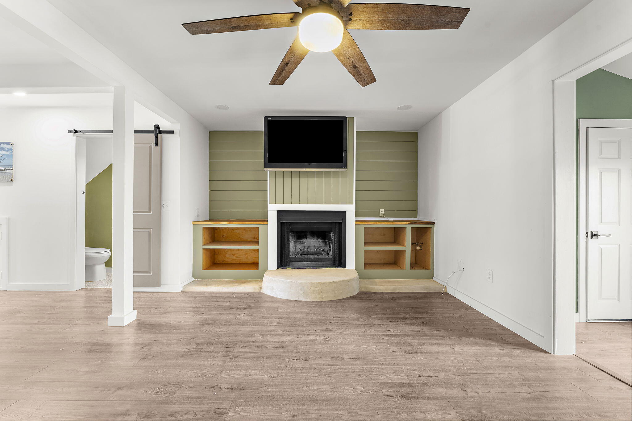 706 Nora Lane Mount Pleasant, SC 29464 - Photo 13 of 39 706 Nora Lane-10