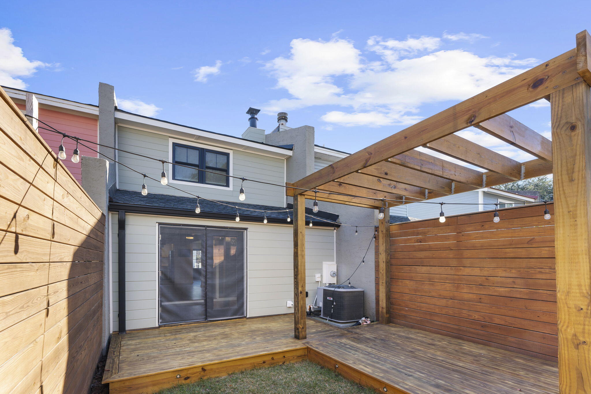 706 Nora Lane Mount Pleasant, SC 29464 - Photo 22 of 39 706 Nora Lane-19