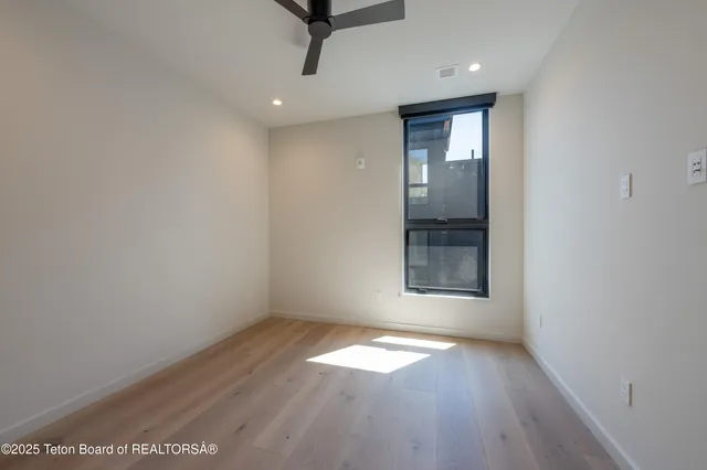 $1,595,000 | 165 Glenwood Street, Unit 23, Jackson, WY 83001