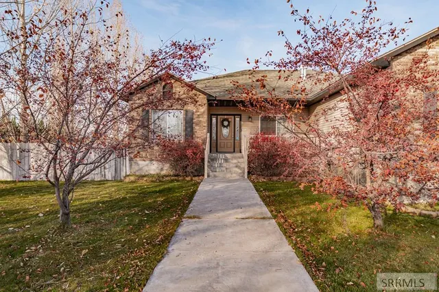 $645,000 | 4115 East 240 North, Rigby, ID 83442