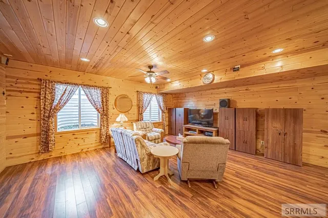 $645,000 | 4115 East 240 North, Rigby, ID 83442