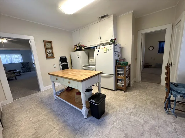 $349,900 | 258 South Washington Street, La Grange, TX 78945