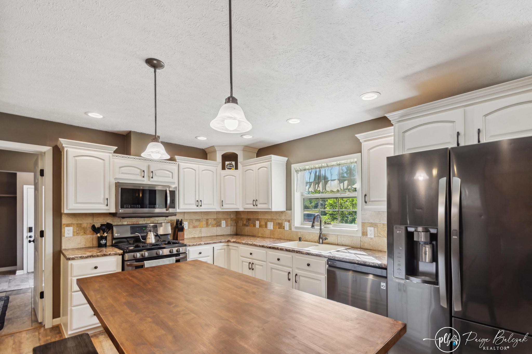 4598 Graff Road Belding, MI 48809 - Photo 20 of 48 DSC_0819