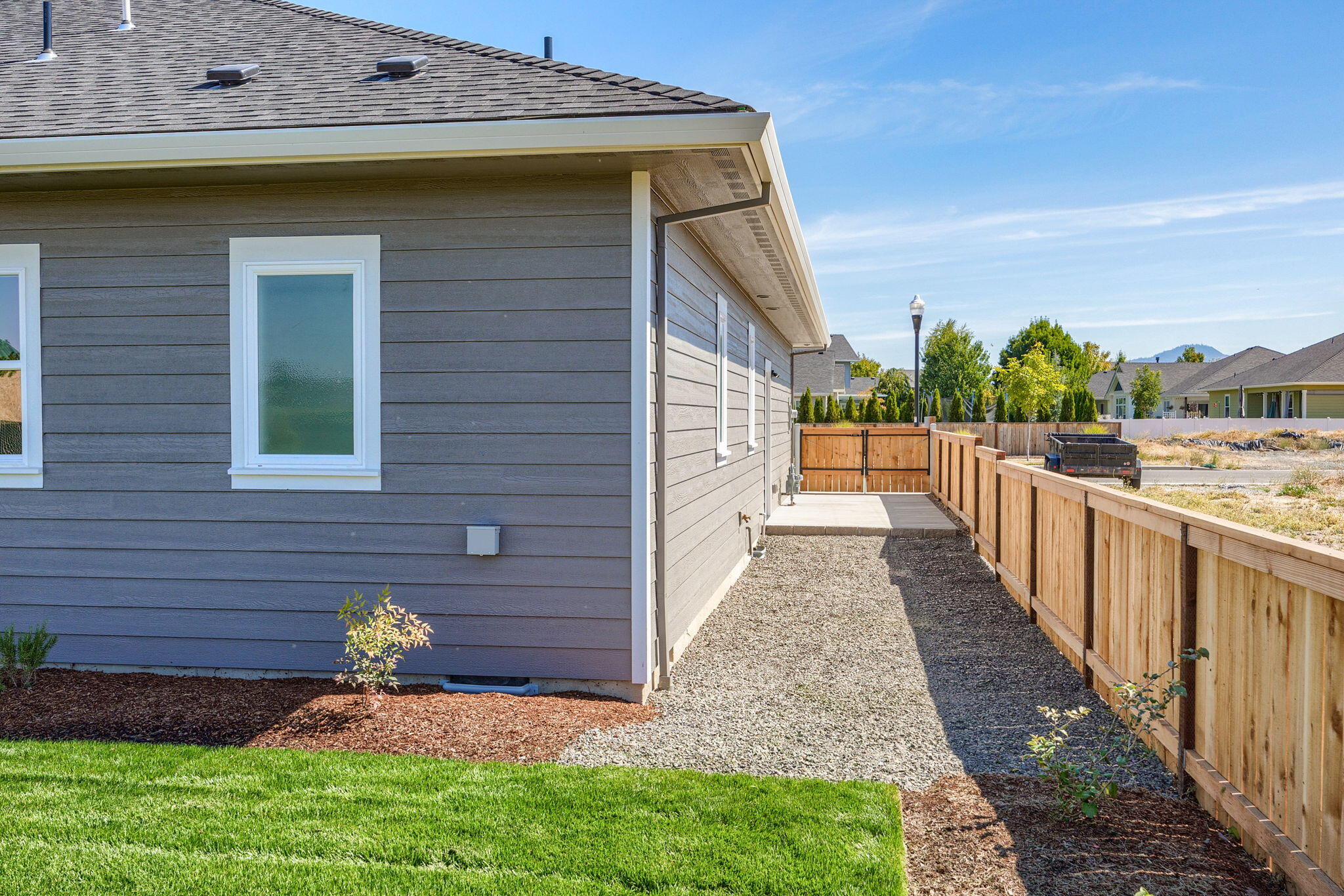 1325 River Run Street Central Point, OR 97502 - Photo 8 of 33 Apx1325RR (8)