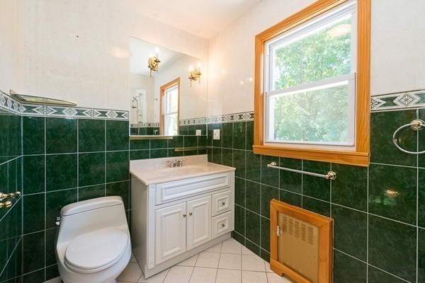 234 Bonad Road Brookline, MA 02467 - Photo 16 of 24 Gallery Image 16