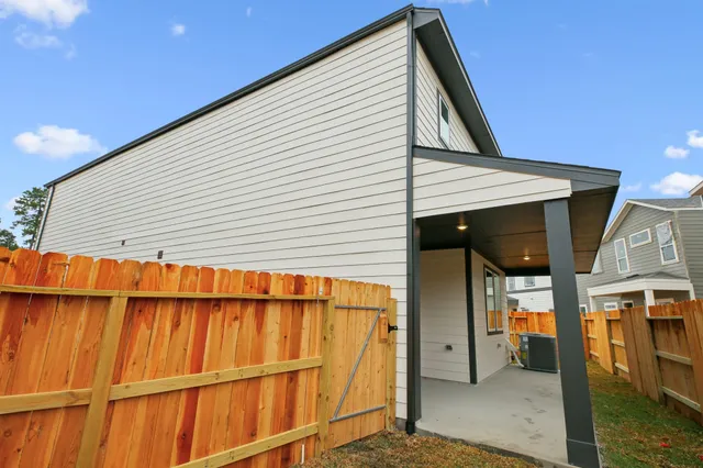 a view of outdoor space