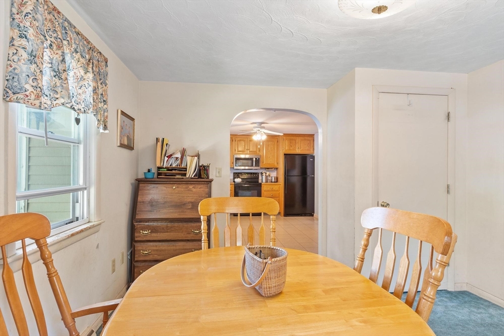 50 North Spencer Road Spencer, MA 01562 - Photo 31 of 42