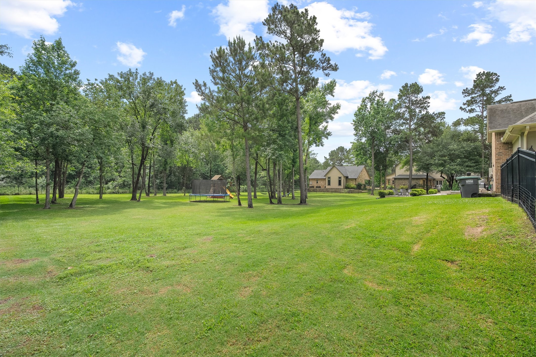 30702 Spring Lake Boulevard Tomball, TX 77375 - Photo 46 of 49 Huge backyard