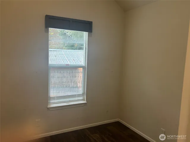 $74,900 | 45182 Kimta Loop, Unit 3B84, Concrete, WA 98237