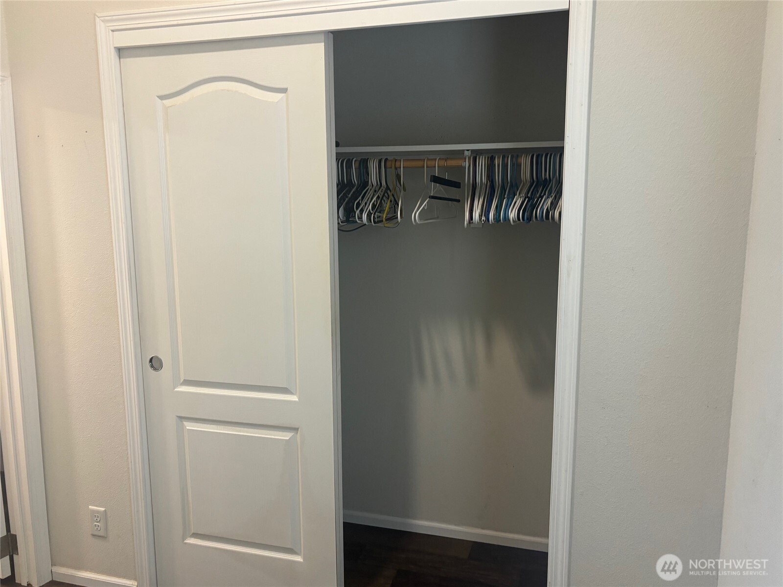 45182 Kimta Loop, Unit 3B84 Concrete, WA 98237 - Photo 15 of 37 a view of a balcony