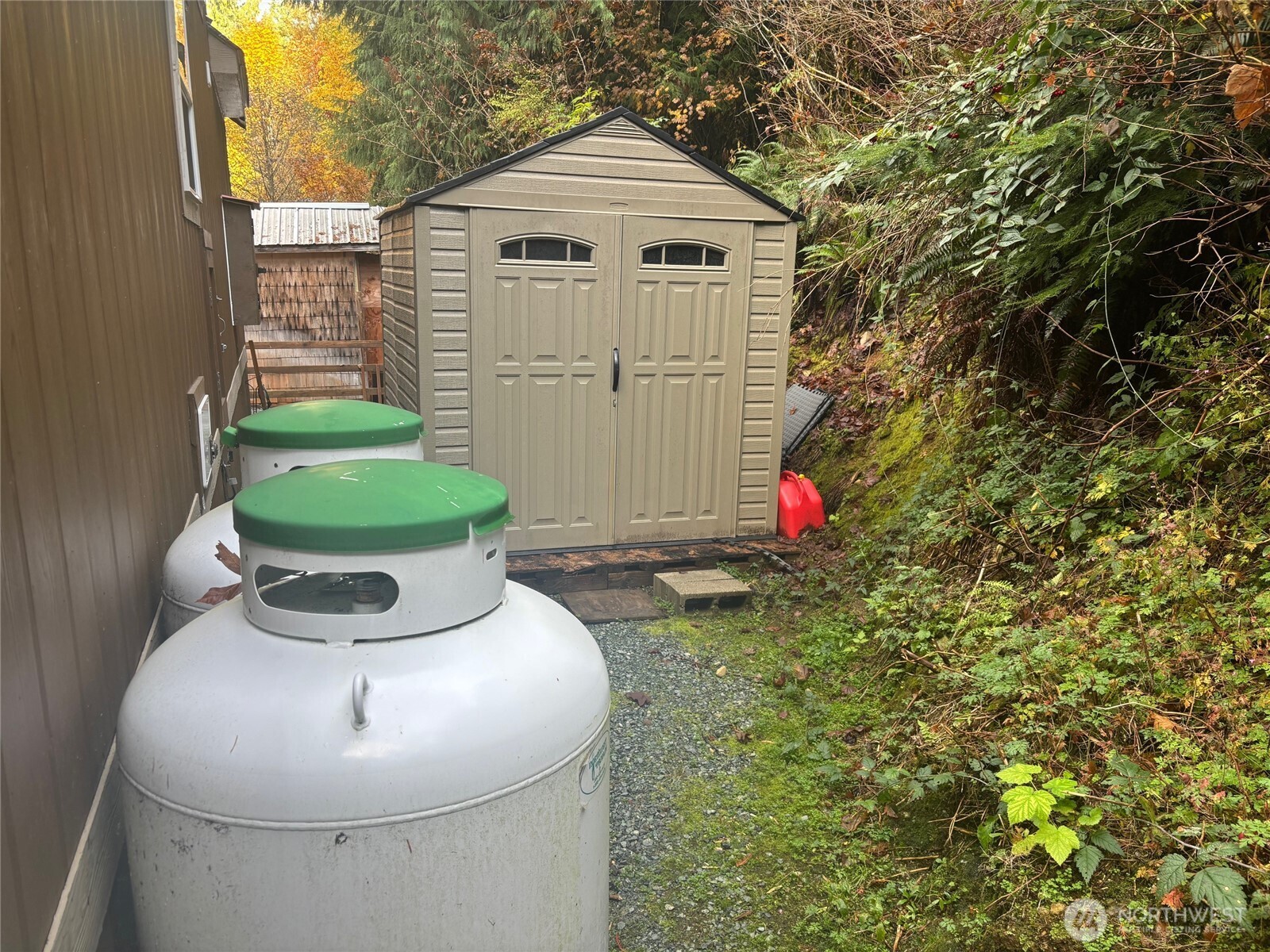 45182 Kimta Loop, Unit 3B84 Concrete, WA 98237 - Photo 19 of 37 a bathroom with a sink and a mirror