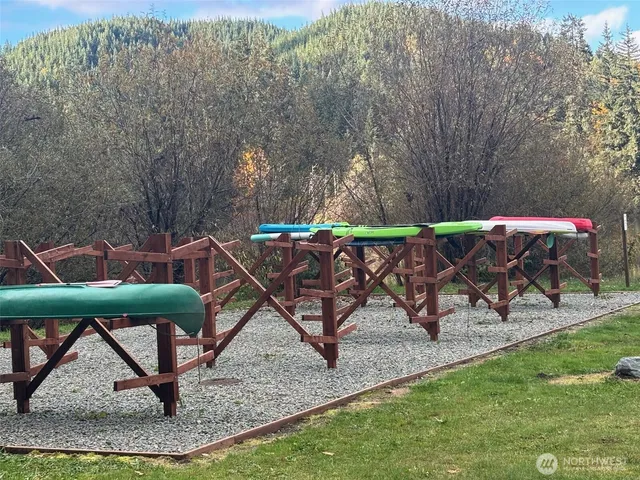 $74,900 | 45182 Kimta Loop, Unit 3B84, Concrete, WA 98237