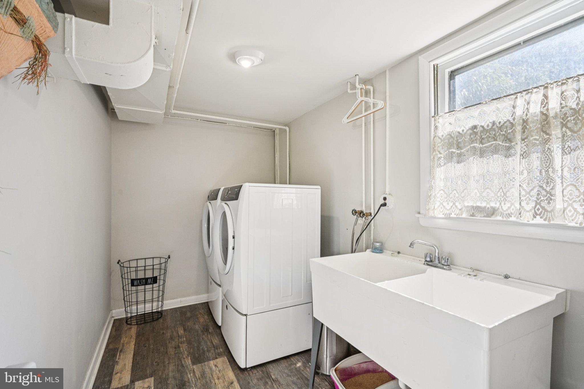 412 East Summit Avenue Haddonfield, NJ 08033 - Photo 18 of 35 a white bath tub sitting next to a white sink