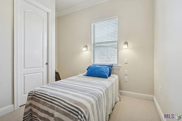 $299,900 | 5364 Courtyard Drive, Gonzales, LA 70737