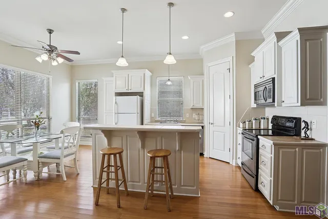 $299,900 | 5364 Courtyard Drive, Gonzales, LA 70737