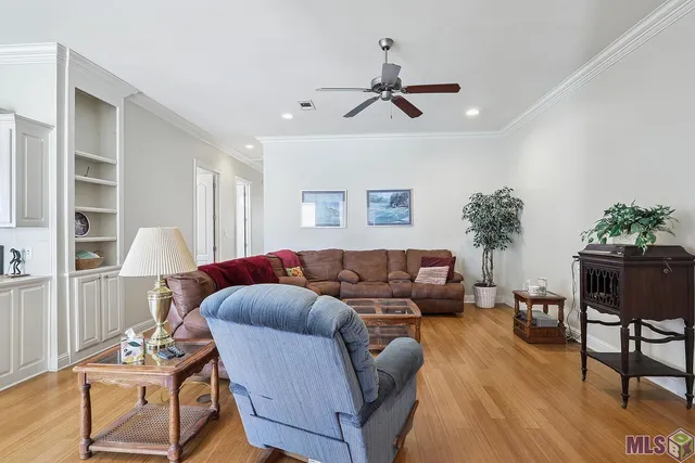 $299,900 | 5364 Courtyard Drive, Gonzales, LA 70737