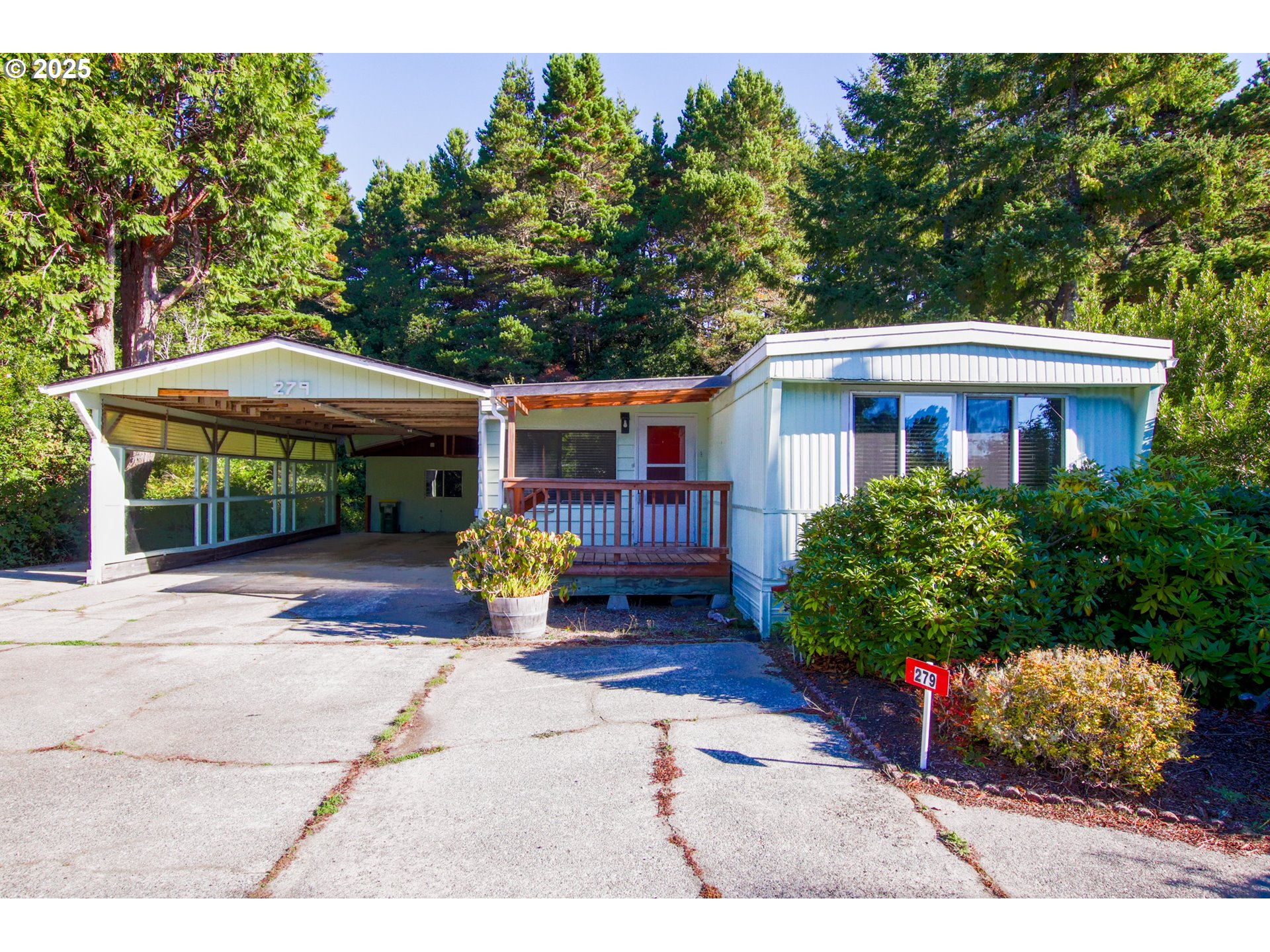 1600 Rhododendron Drive, Unit 279 Florence, OR 97439 - Photo 1 of 30 Gallery Image 1