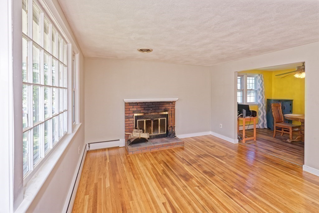 7 Harding Street Milford, MA 01757 - Photo 7 of 35 Gallery Image 7