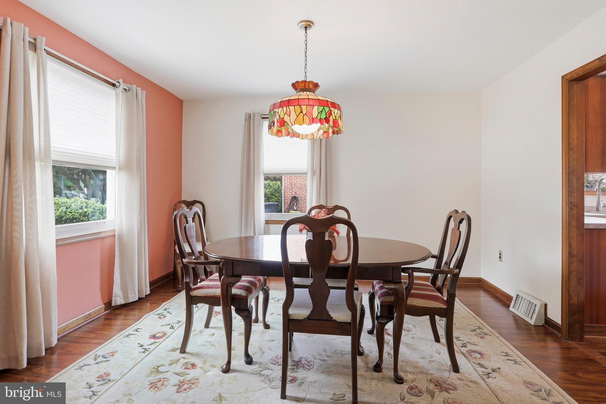 527 Saxer Avenue Springfield, PA 19064 - Photo 8 of 33 a dining room with furniture and window