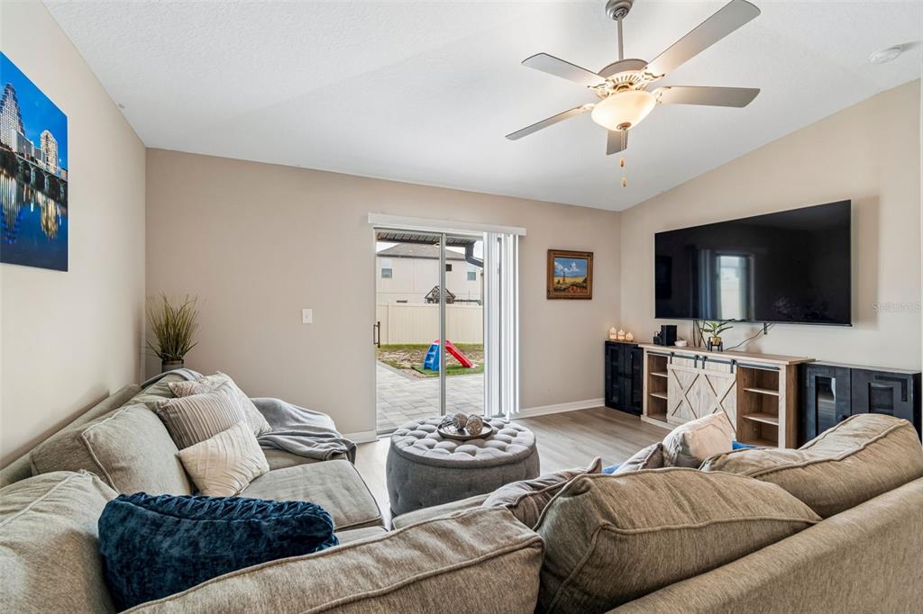 6307 Spring Crayfish Avenue New Port Richey, FL 34653 - Photo 13 of 56 Gallery Image 13