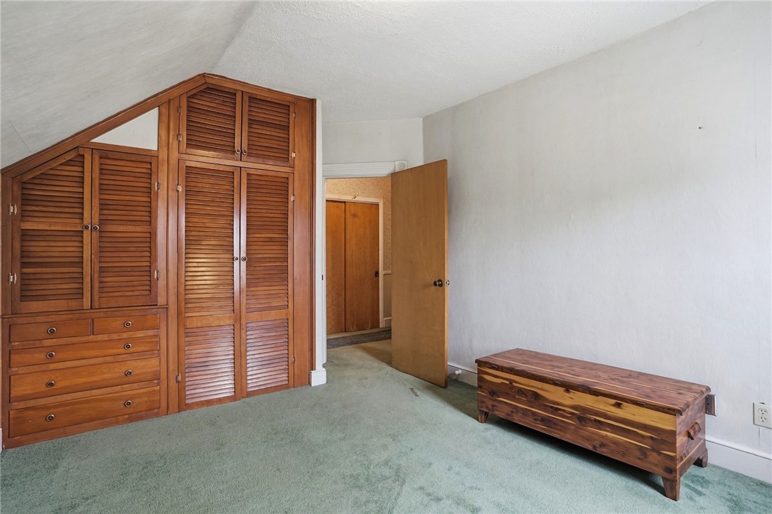 407 Smithfield Avenue Pawtucket, RI 02860 - Photo 30 of 49