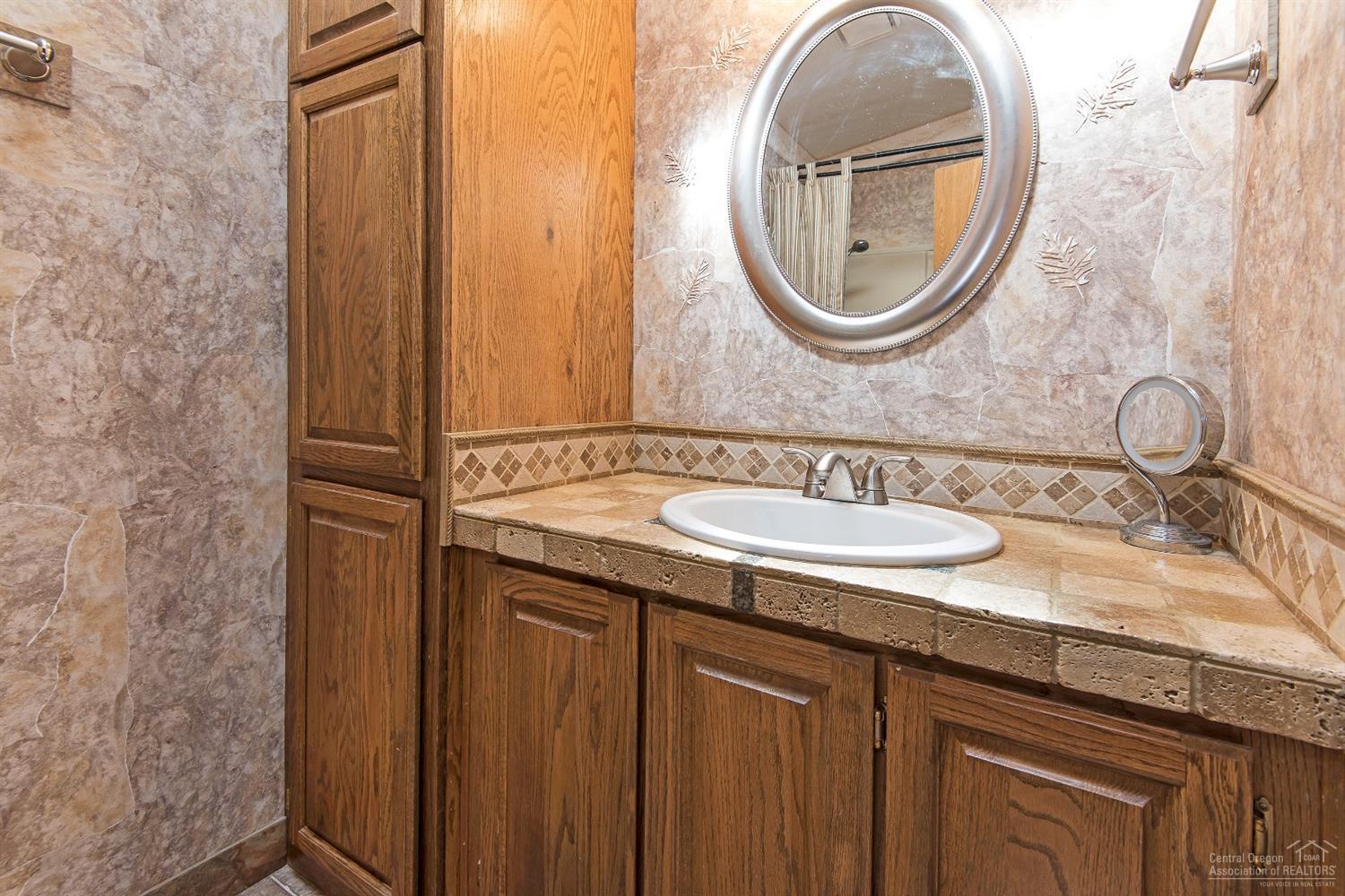 19325 Galen Road Bend, OR 97702 - Photo 10 of 18 Additional Photo