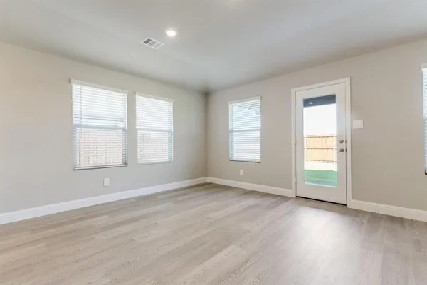 $2,650 | 702 Williams Way, Lowry Crossing, TX 75069