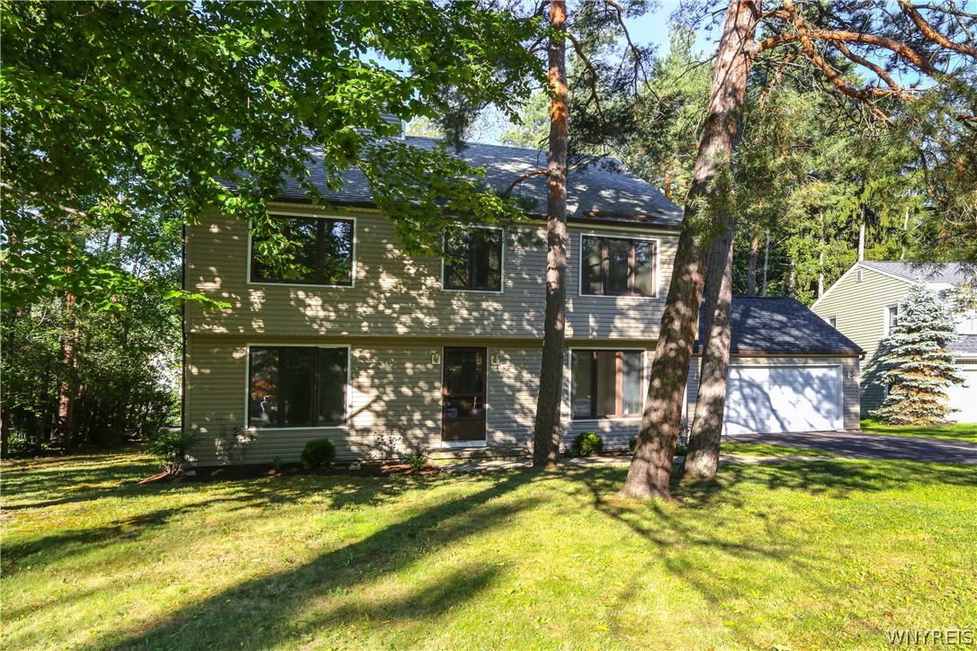 294 Little Robin Road Amherst, NY 14228 - Photo 1 of 15 Gallery Image 1