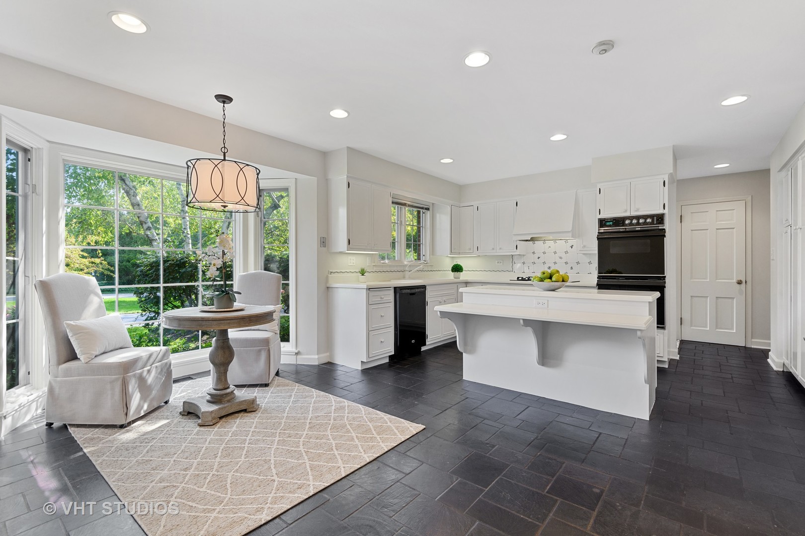 1180 Whitebridge Hill Road Winnetka, IL 60093 - Photo 22 of 63