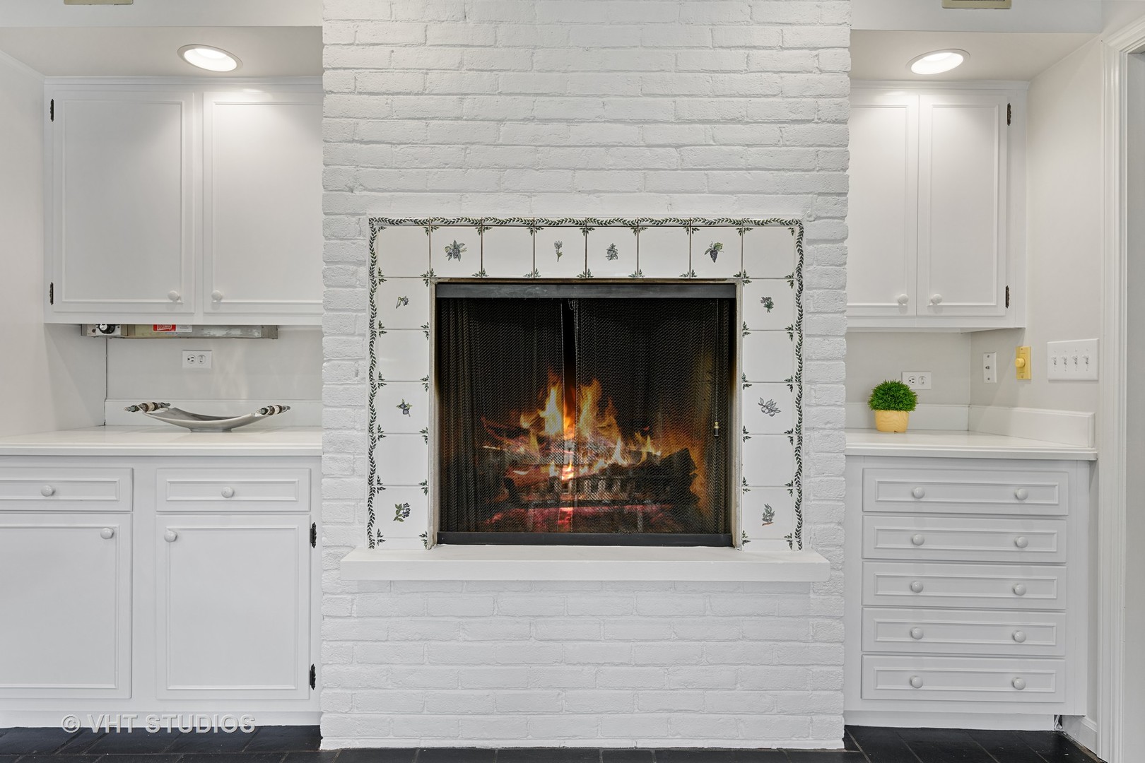 1180 Whitebridge Hill Road Winnetka, IL 60093 - Photo 23 of 63