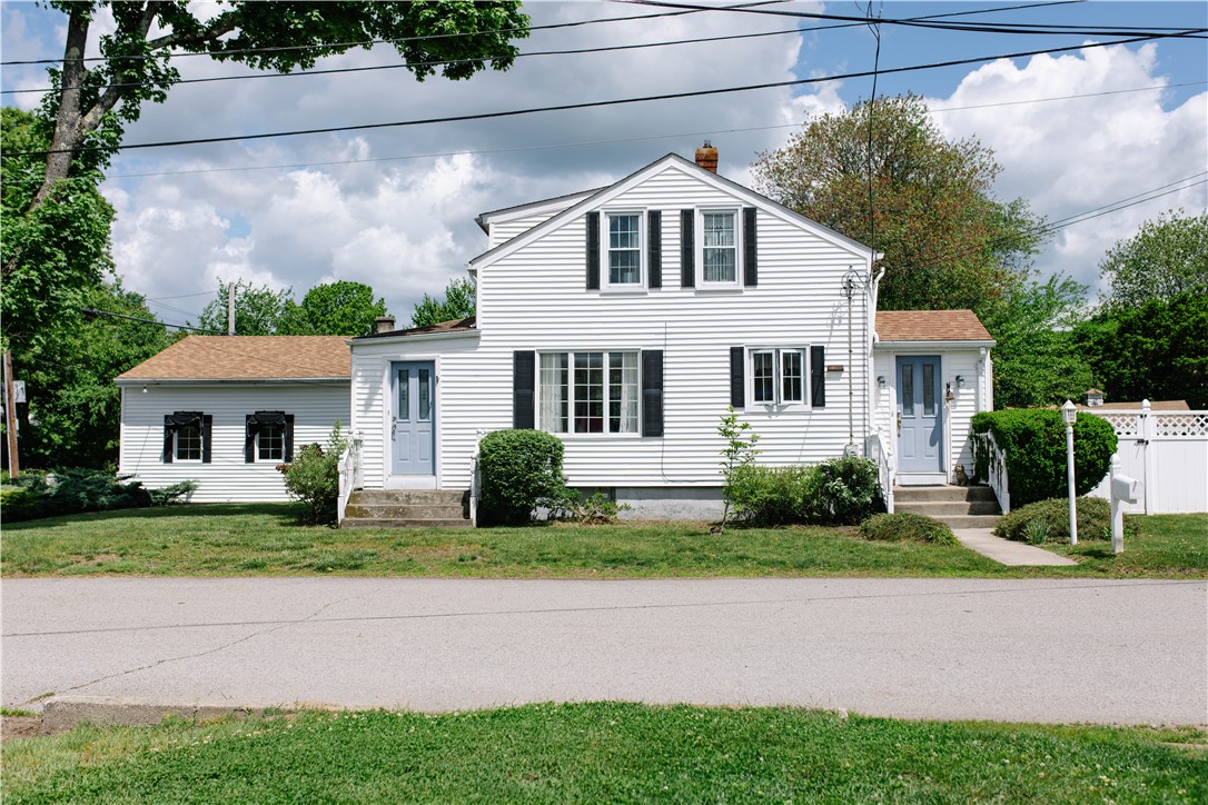 165 Sowams Road Barrington, RI 02806 - Photo 4 of 25