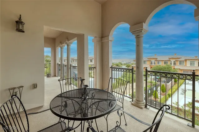 $470,000 | 19 Strada Bella Vista, Unit 201, Henderson, NV 89011