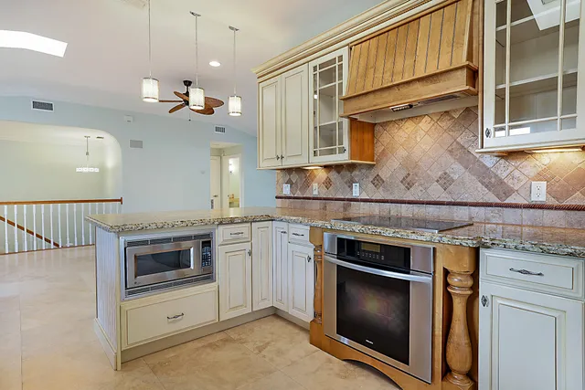 $1,890,000 | 495 Zephyr Way, Juno Beach, FL 33408