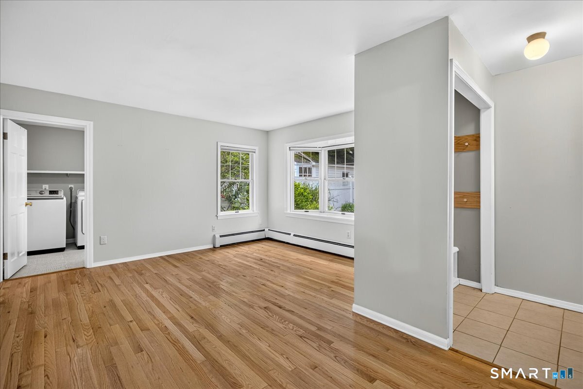 146 Filbert Street Hamden, CT 06517 - Photo 17 of 40