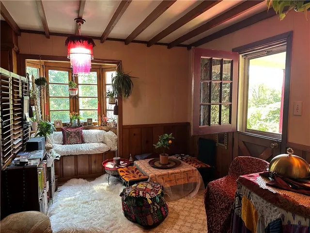 $160,000 | 2247 Vermont Avenue, West Mifflin, PA 15122