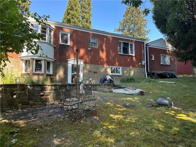 $160,000 | 2247 Vermont Avenue, West Mifflin, PA 15122