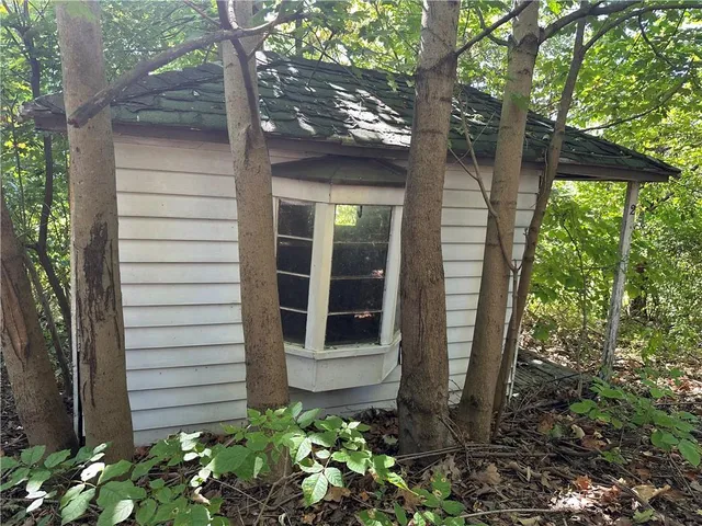 $160,000 | 2247 Vermont Avenue, West Mifflin, PA 15122