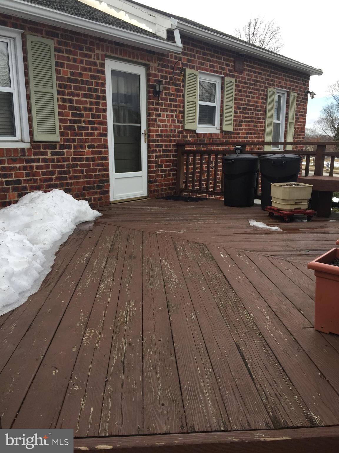 3218 Hilltop Road Newtown Square, PA 19073 - Photo 6 of 34