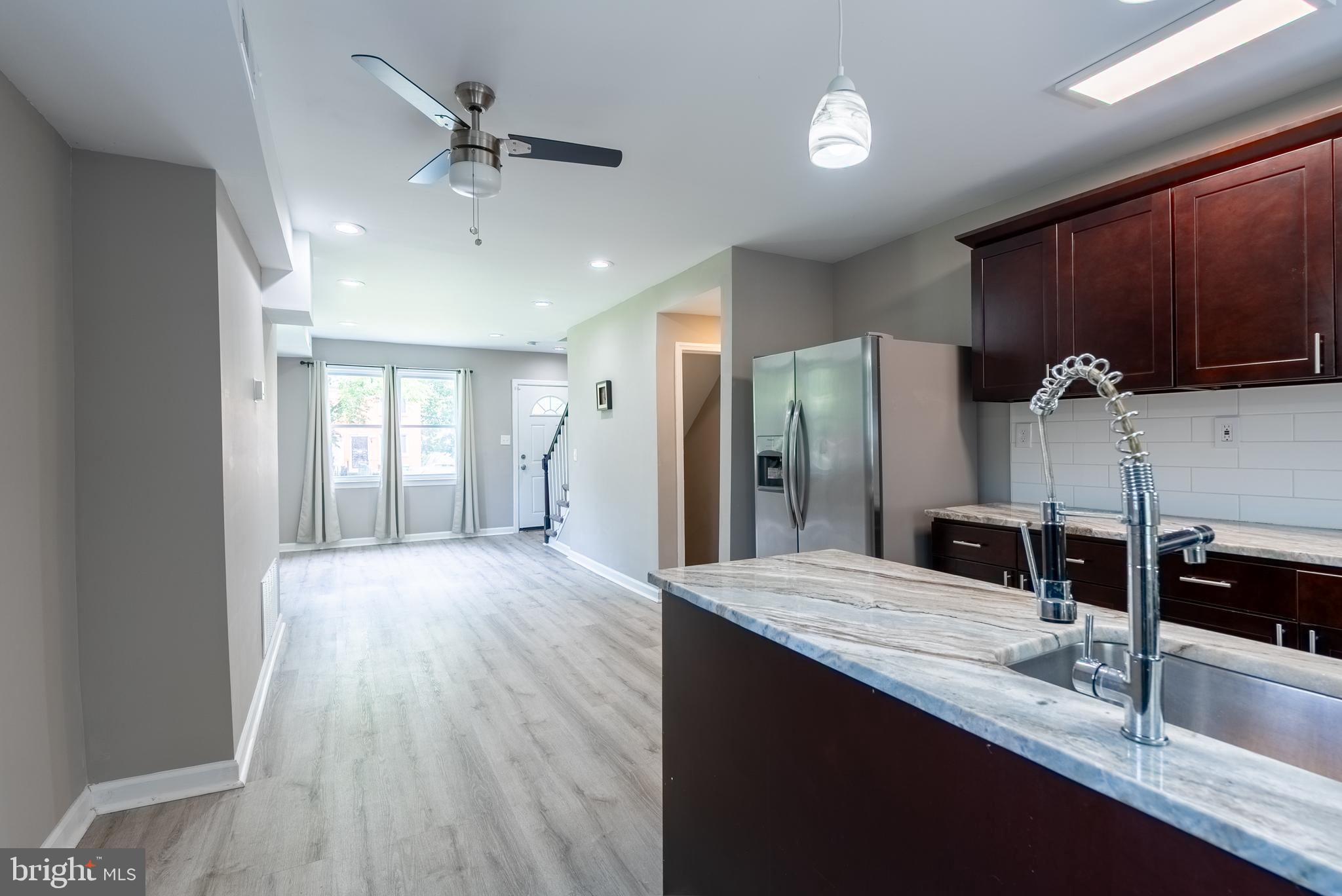 701 St Dunstans Road Baltimore, MD 21212 - Photo 3 of 13 Gallery Image 3