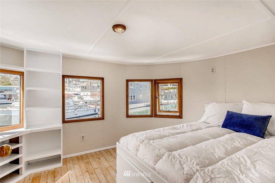 2401 North Northlake Way, Unit G4 Seattle, WA 98103 - Photo 22 of 25