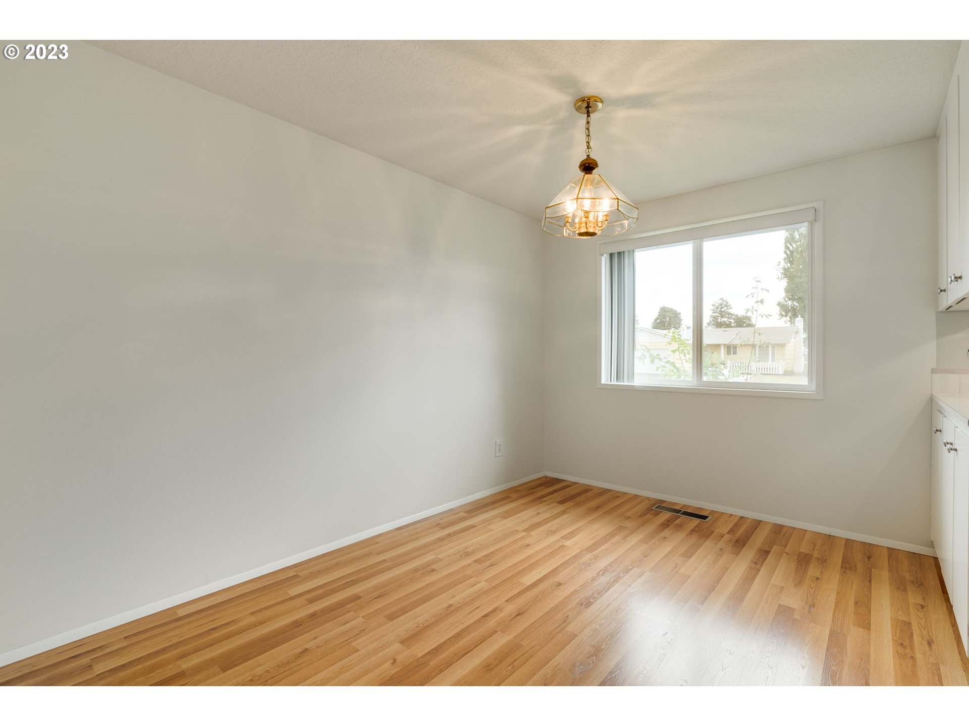 1101 Randolph Road Woodburn, OR 97071 - Photo 12 of 40 Gallery Image 12