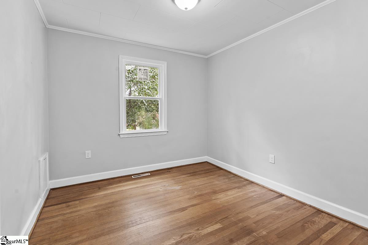 409 East Florida Street Clinton, SC 29325 - Photo 10 of 14