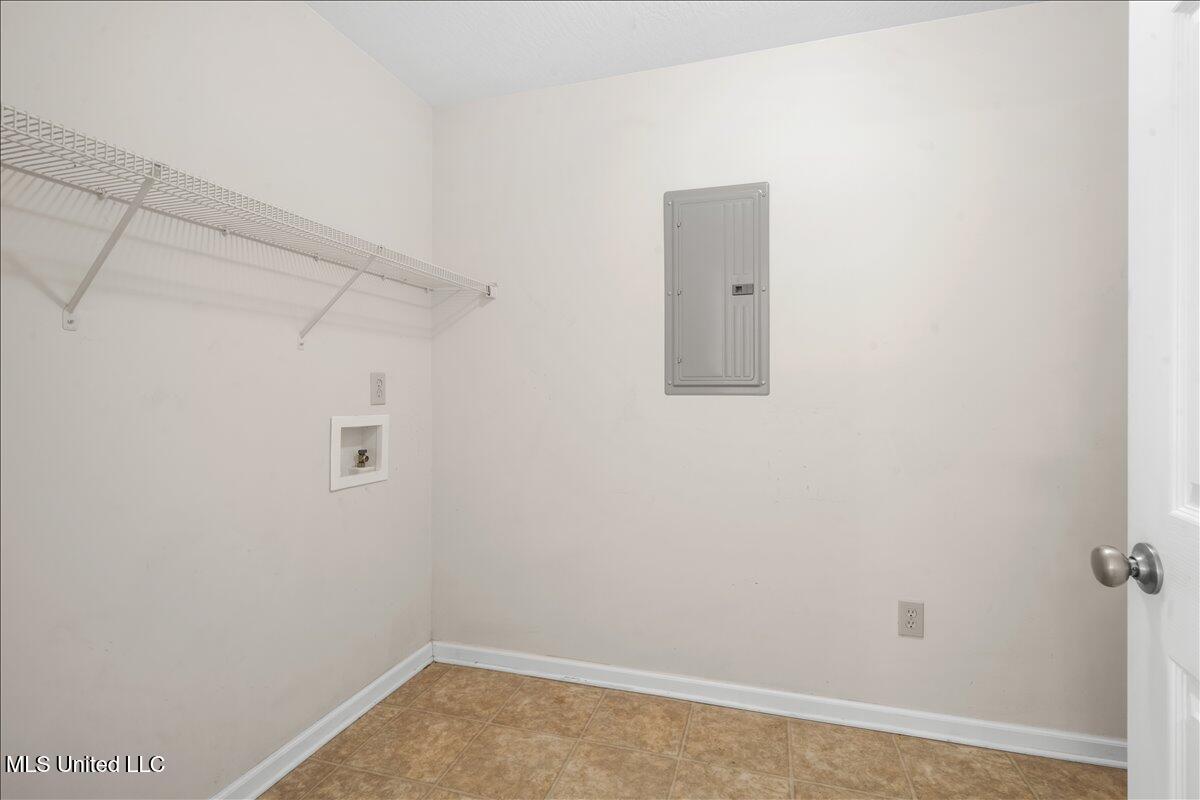 1053 Wingate Road Richton, MS 39476 - Photo 8 of 13 08-home-30